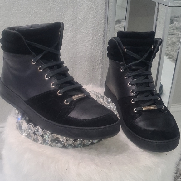 DIOR Sneakers - Picture 1 of 4